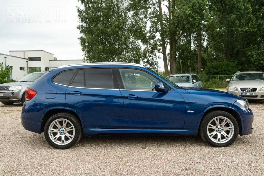 BMW X1 2011 photo 4