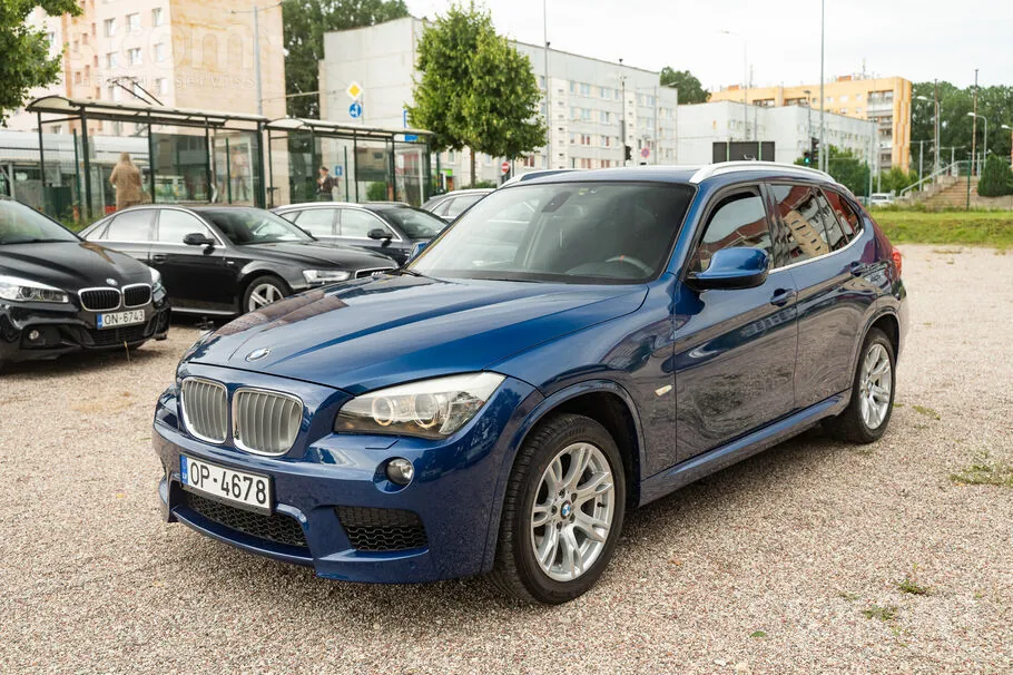 BMW X1