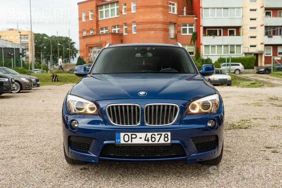 BMW X1