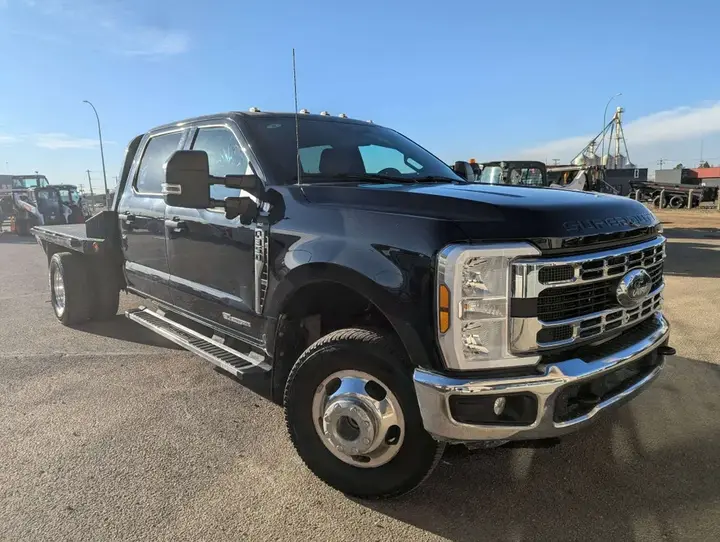 Ford F350 2024 photo 5