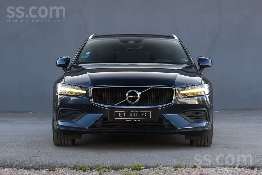 Volvo V60 2020 photo 2