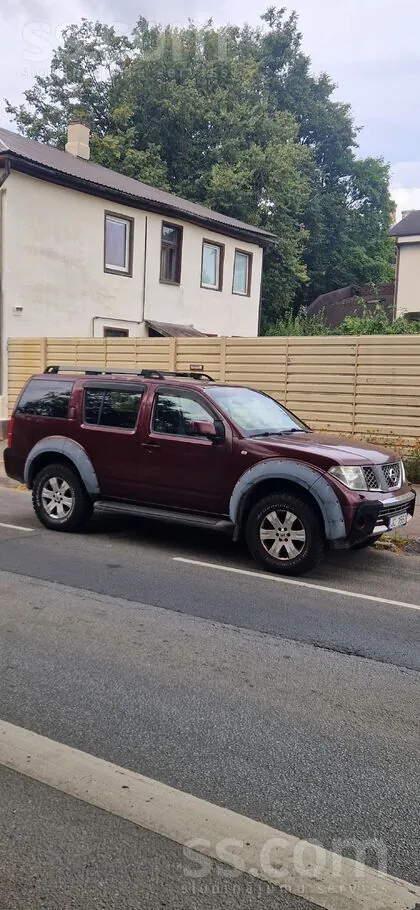 Nissan Pathfinder