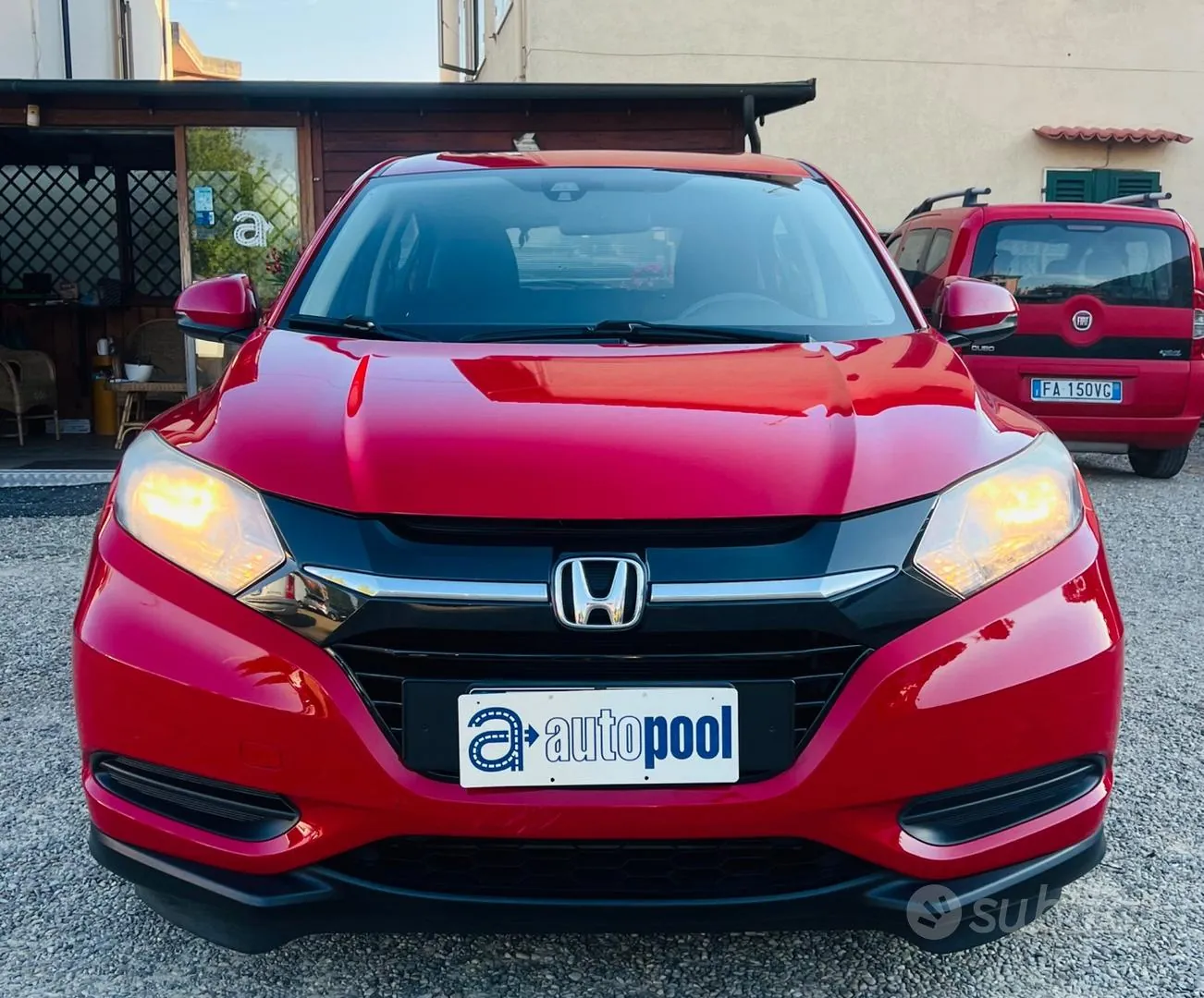 Honda Hr-V 2018 photo 2