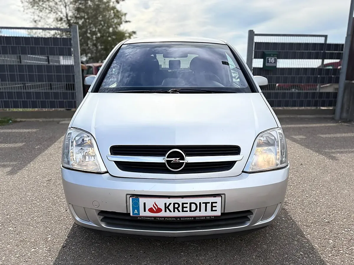 Opel Meriva 2022 photo 3