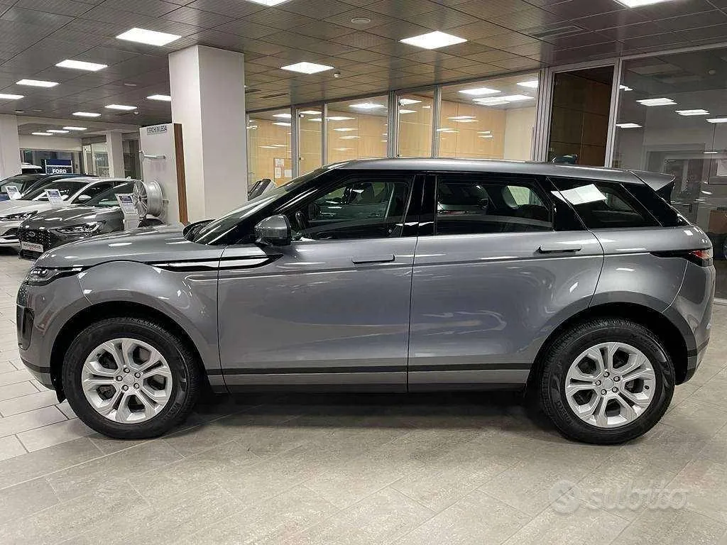 Land Rover Range Rover Evoque 2019 photo 4