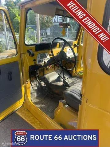 Toyota Land Cruiser 1979 photo 2