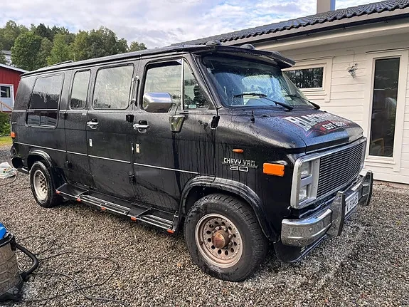 Chevrolet G30 1991 photo 4