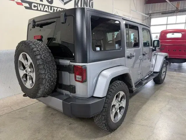 Jeep Wrangler 2018 photo 3