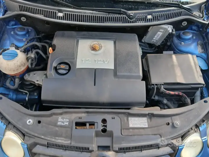 Volkswagen Polo 2005 photo 5