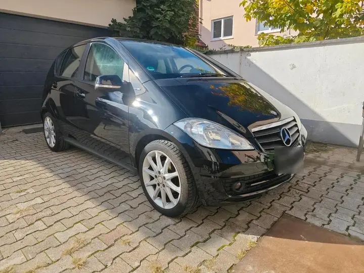 Mercedes-Benz A160