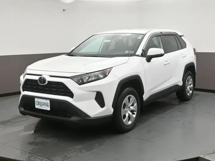 Toyota Rav4 2022 photo 3