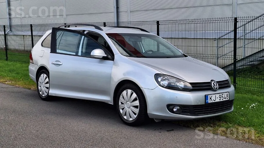 Volkswagen Golf 6 2011 photo 2