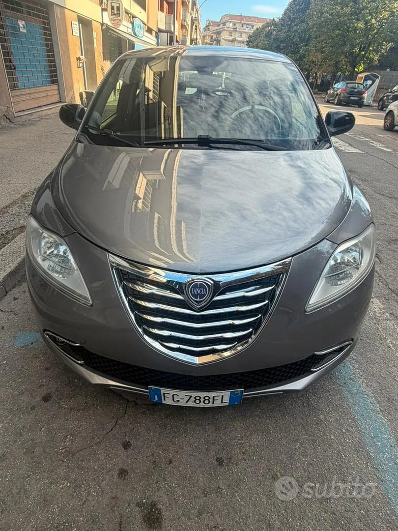 Lancia Ypsilon 2014 photo 5