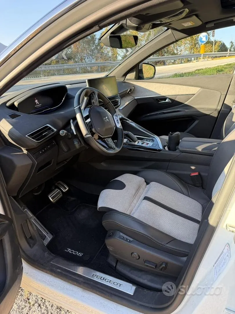 Peugeot 3008 2021 photo 4