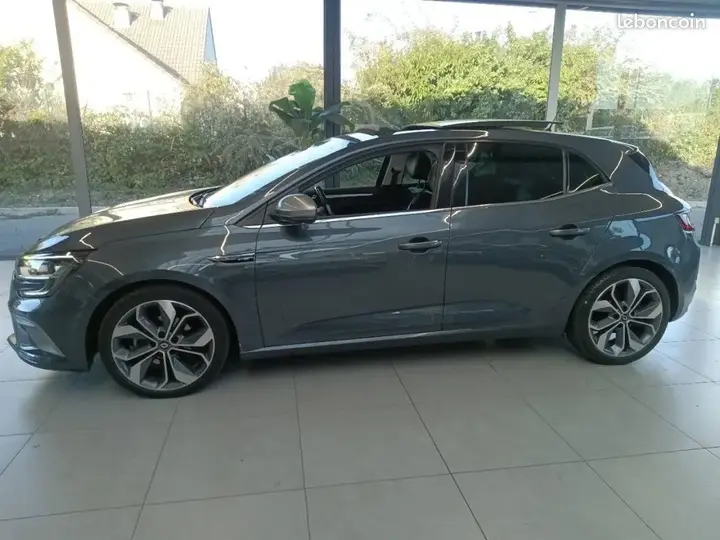 Renault Megane 2019 photo 5