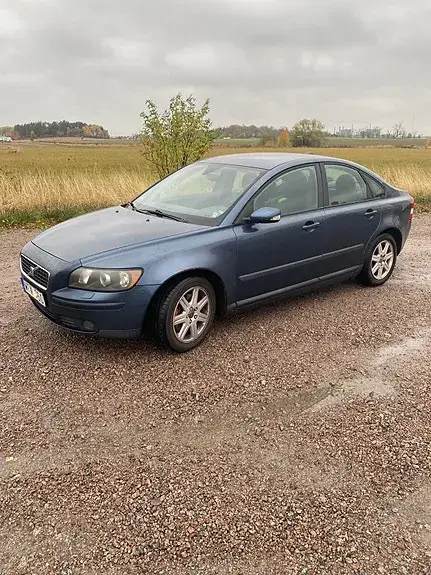 Volvo S40 2005 photo 2