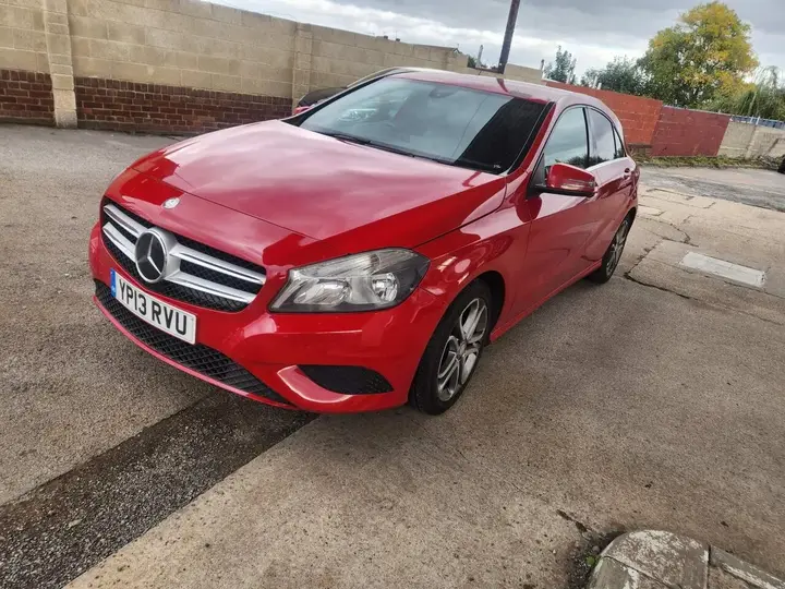 Mercedes-Benz A-Class 2013 photo 3