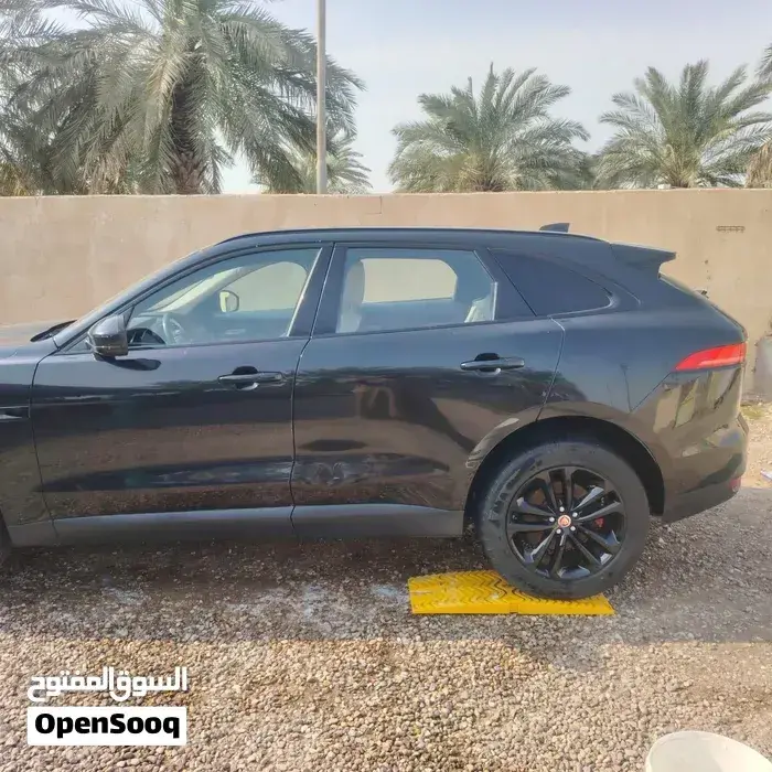 Jaguar F-Pace 2019 photo 3