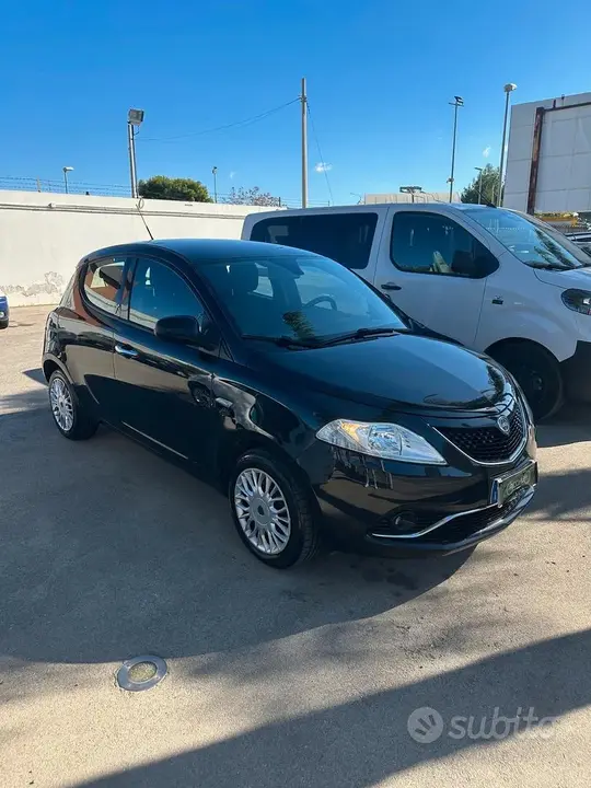 Lancia Ypsilon 2016 photo 3