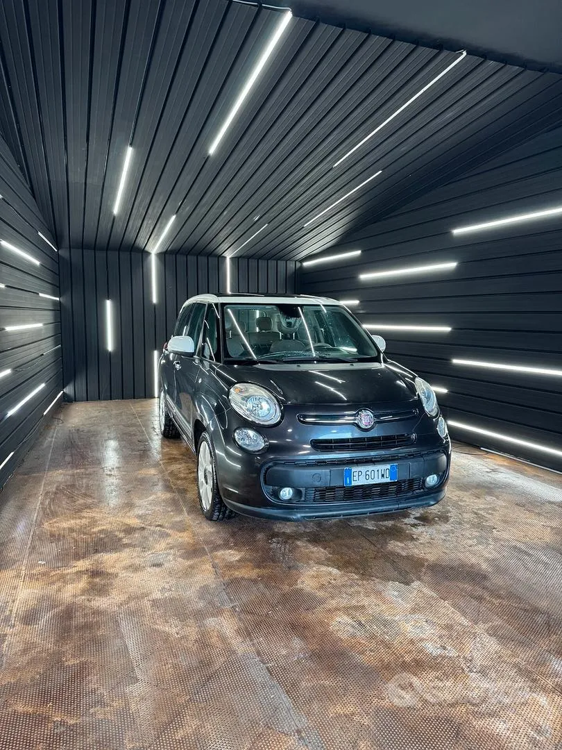 Fiat 500L 2013 photo 2