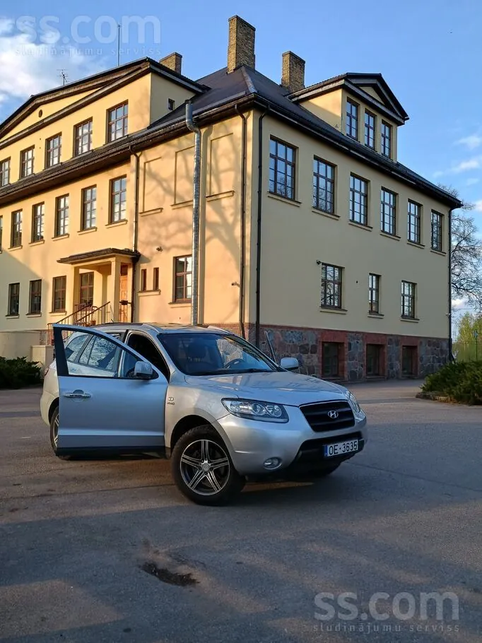 Hyundai Santa Fe 2008 photo 2
