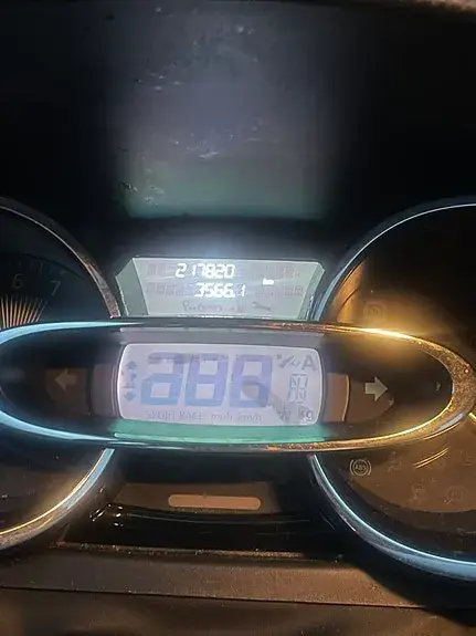 Renault Clio Iv 2014 photo 4
