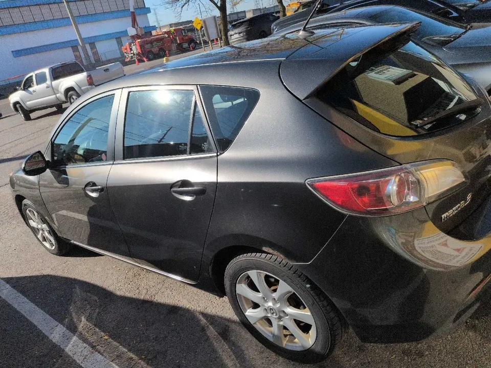 Mazda 3 2011 photo 5