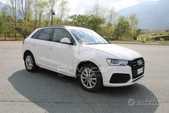 Audi Q3 2017 photo 3