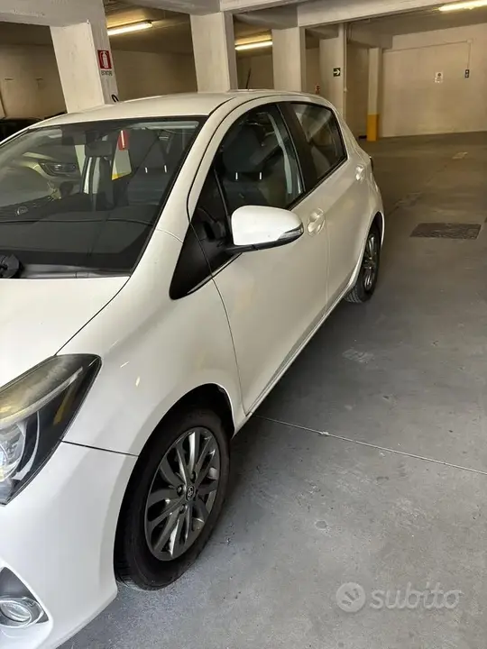 Toyota Yaris 2016 photo 3