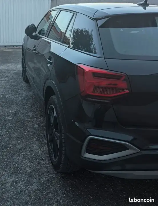 Audi Q2 2022 photo 2
