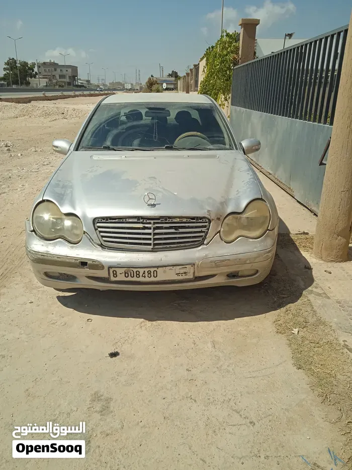 Mercedes-Benz C-Class 2002 photo 3