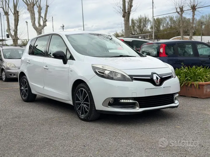 Renault Scenic 2013 photo 3
