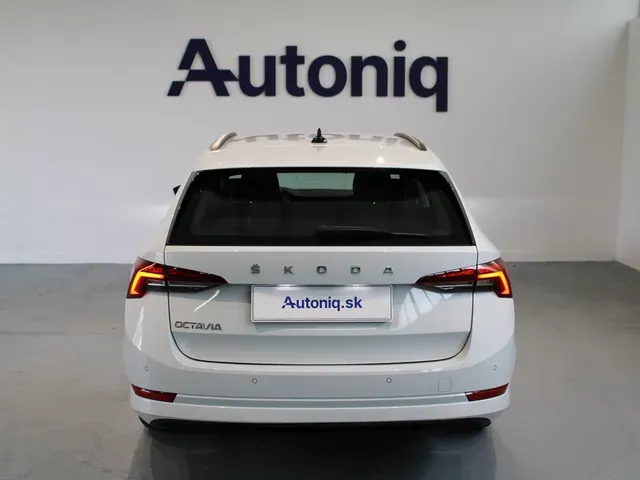 Skoda Octavia 2022 photo 4