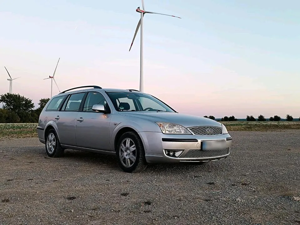 Ford Mondeo Mk3 Turnier Ghia
