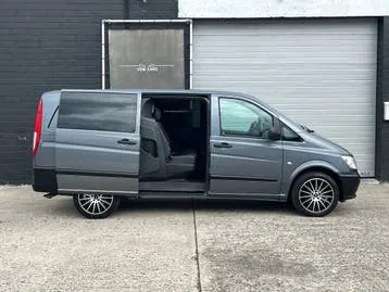Mercedes-Benz Vito 2013 photo 2