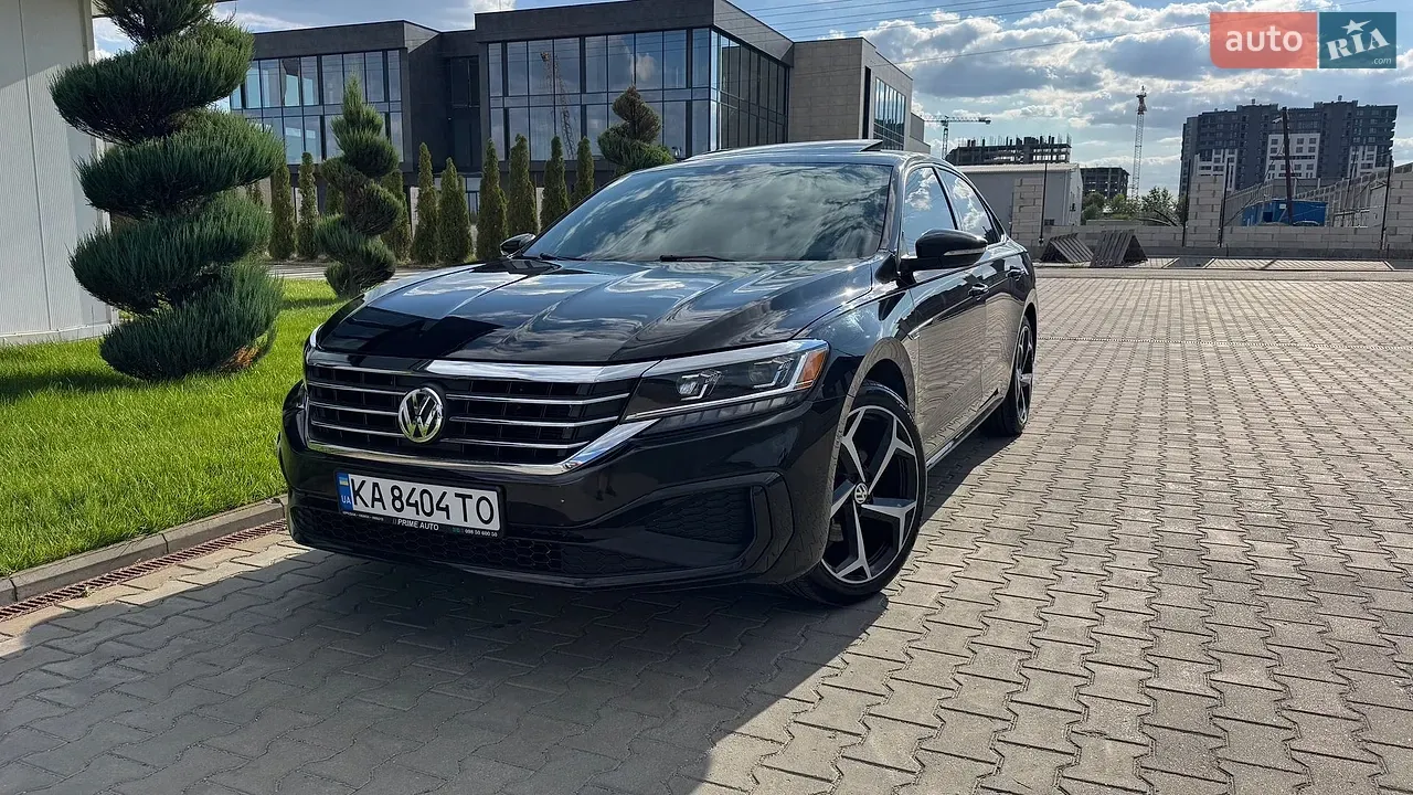Volkswagen Passat 2021 photo 2