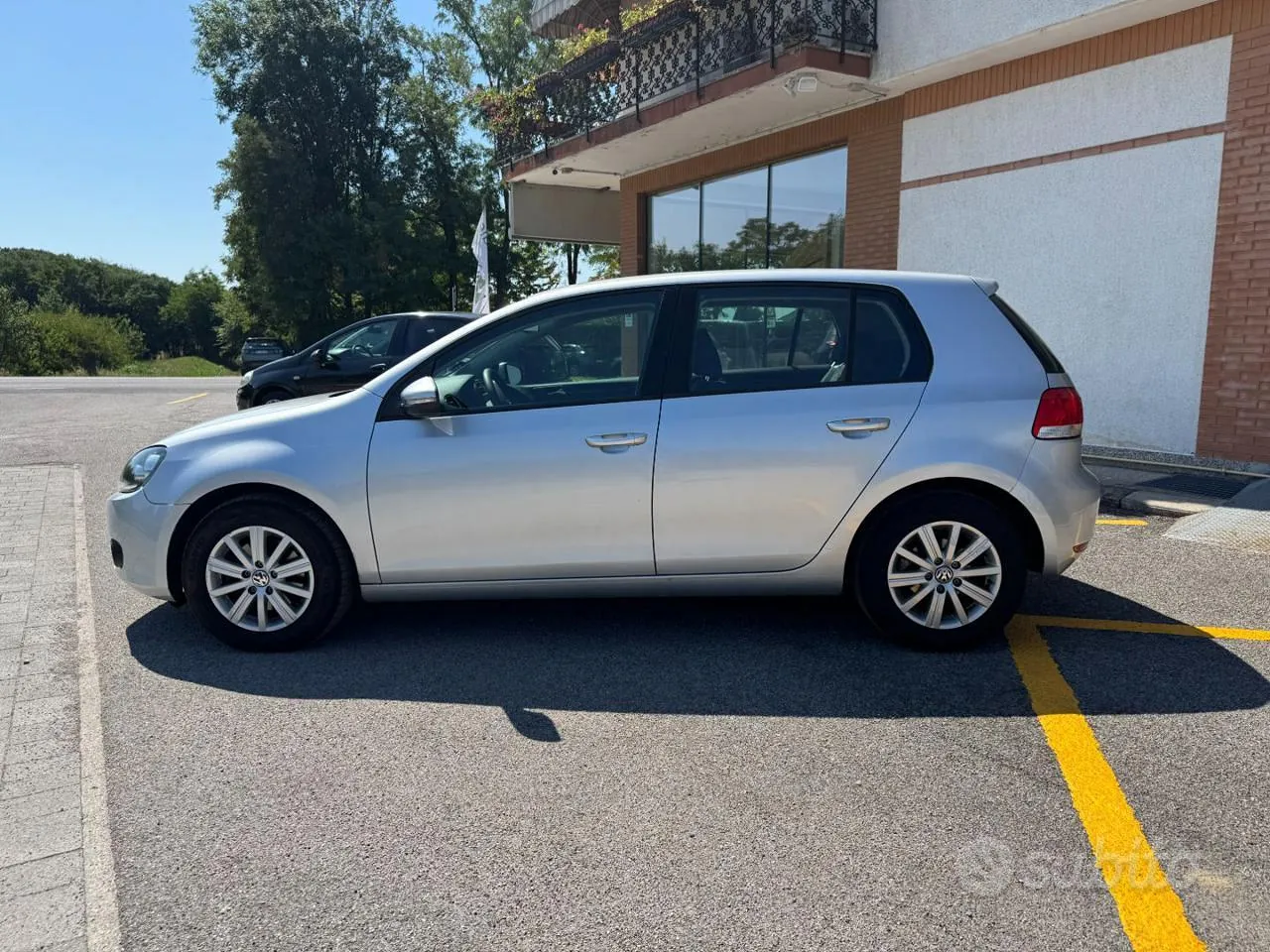 Volkswagen Golf 2011 photo 3