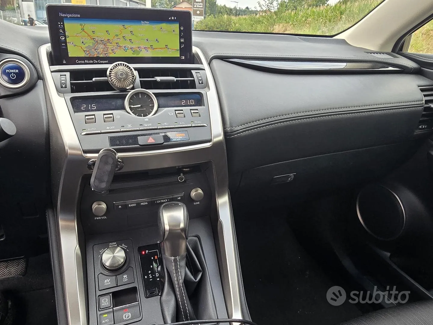 Lexus Nx 2019 photo 5