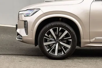 Volvo Xc90 2025 photo 4