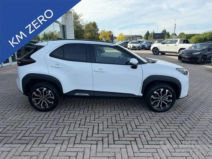 Toyota Yaris Cross 2026 photo 2