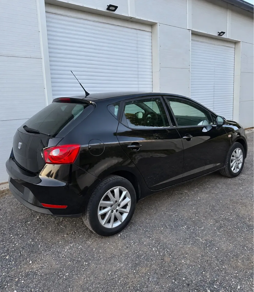 Seat Ibiza 2013 photo 3