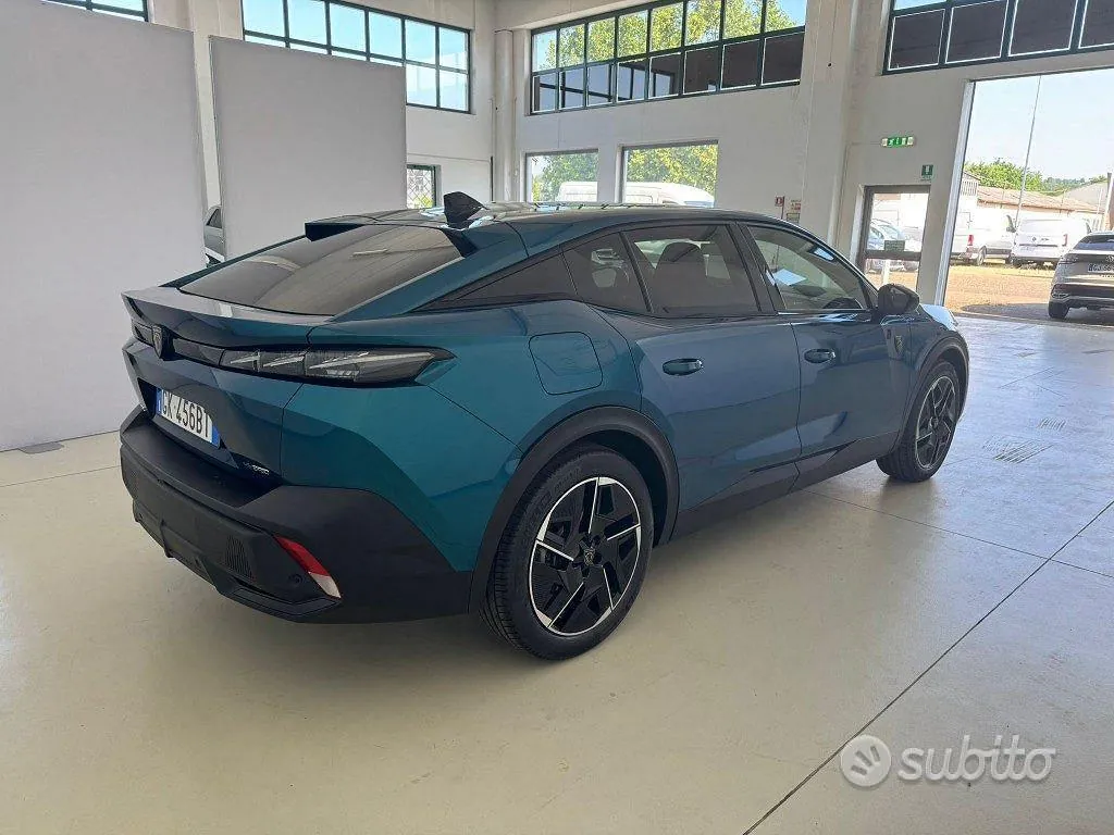 Peugeot 408 2023 photo 5