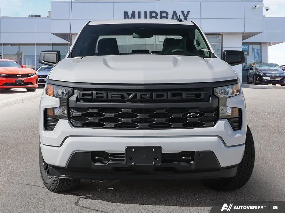 Chevrolet Silverado 1500 2026 photo 2
