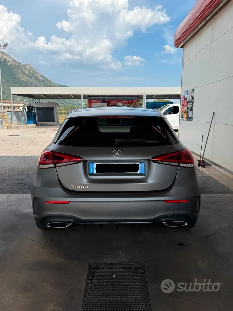Mercedes-Benz A180D 2020 photo 2