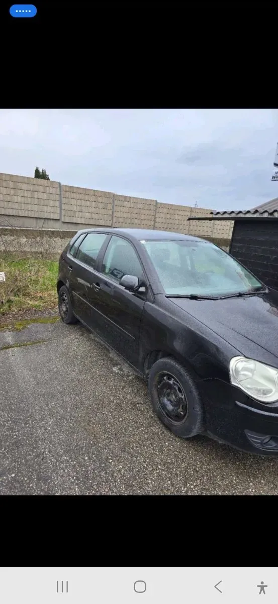 Volkswagen Polo 2009 photo 3
