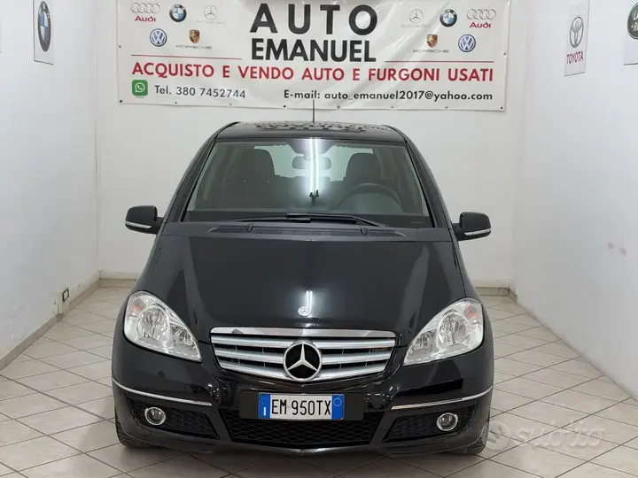 Mercedes-Benz A 160 2011 photo 5