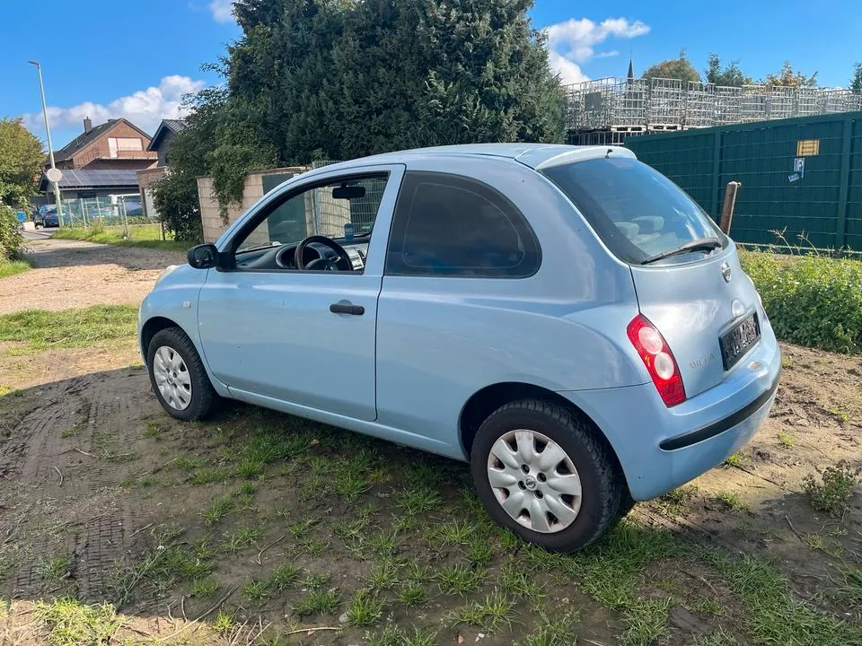 Nissan Micra