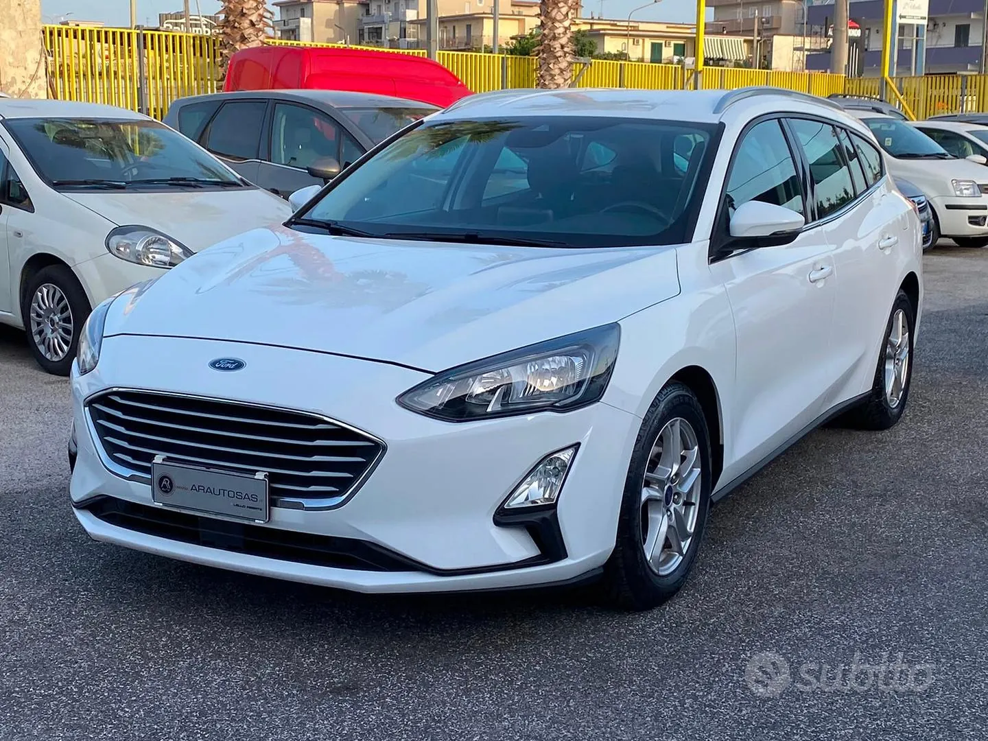 Ford Focus 2019 photo 2