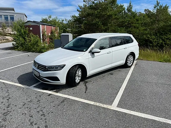 Volkswagen Passat 2020 photo 2