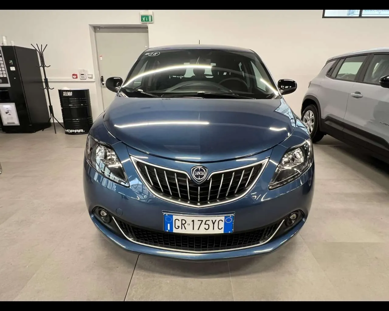 Lancia Ypsilon 2023 photo 2